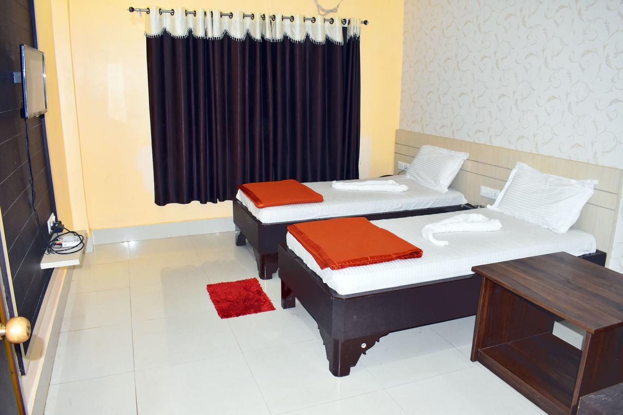 Balangir Hotel Triveni מראה חיצוני תמונה