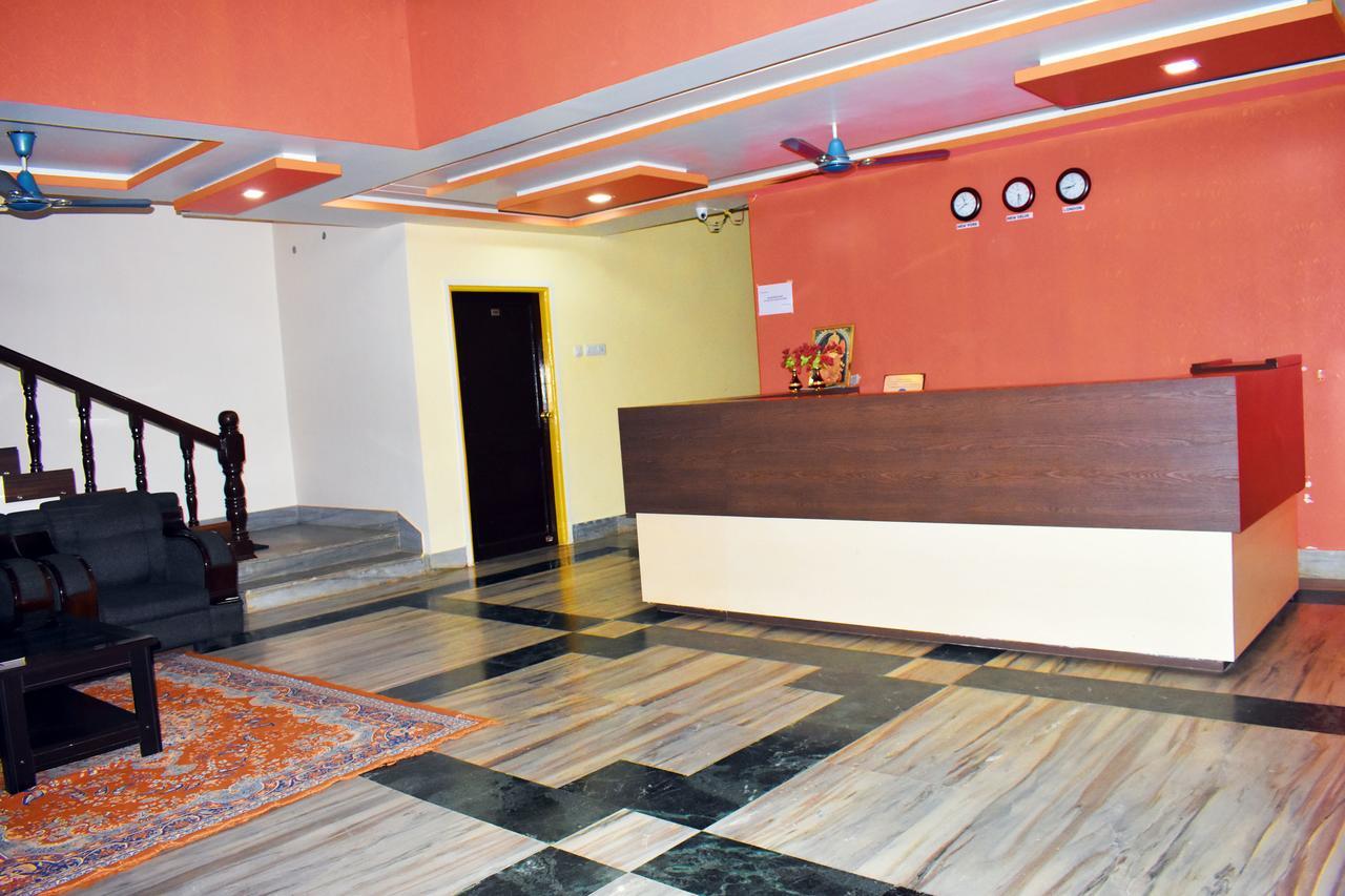 Balangir Hotel Triveni מראה חיצוני תמונה