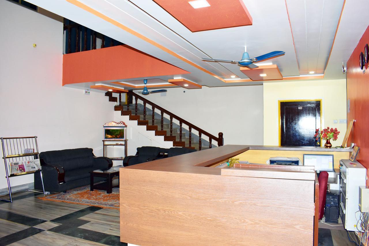 Balangir Hotel Triveni מראה חיצוני תמונה